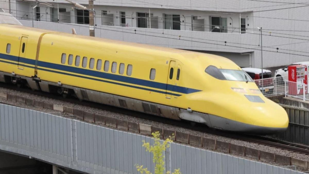 日新幹線隱藏版「黃醫生」將退役 驚喜現東京車站鐵道迷狂拍