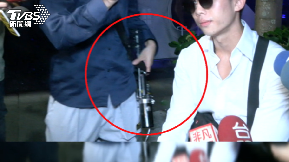 孫安佐被搜索原因曝!查扣黑色粉末要驗 恐涉這2罪被送辦