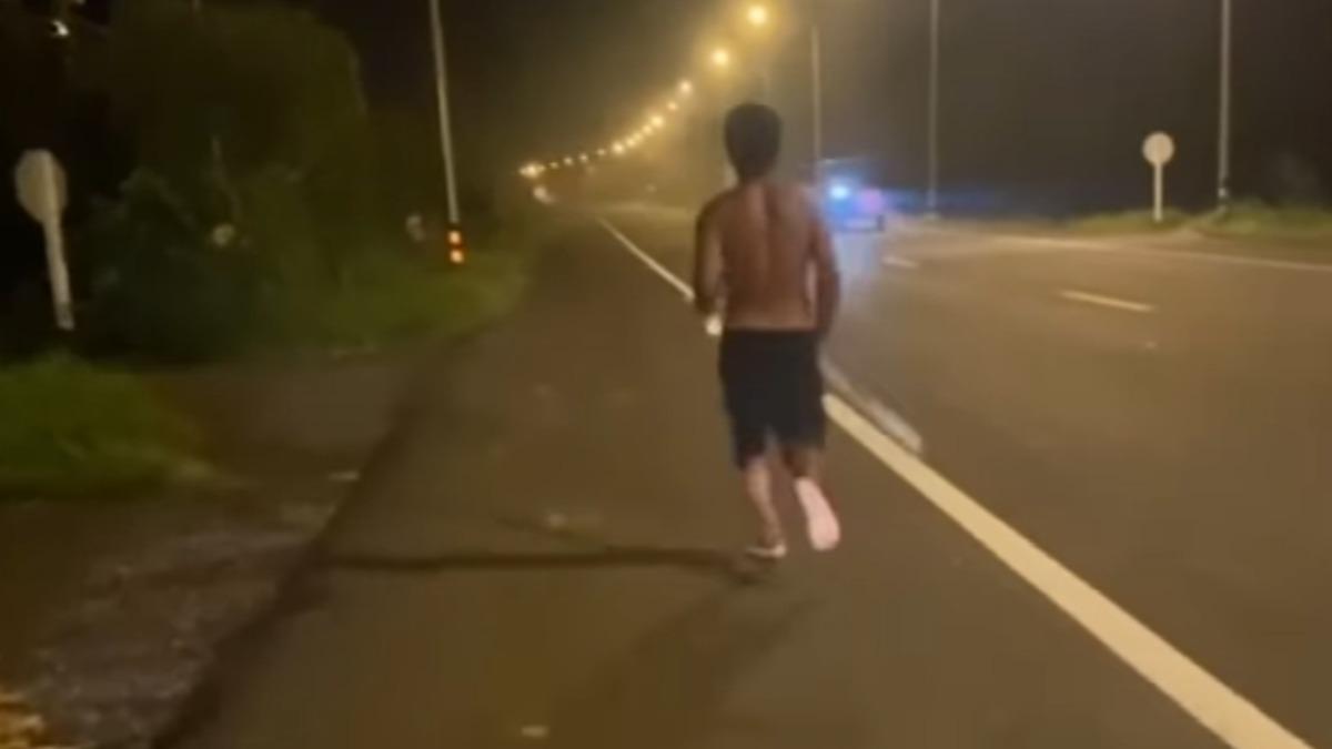 男過世20分鐘！突「睜眼坐起身」復活　跳救護車奔3km