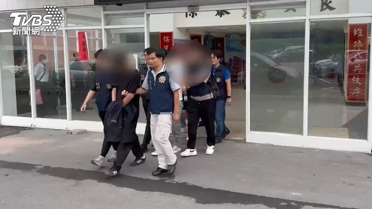 警方將3名詐團成員移送法辦。(圖/TVBS)