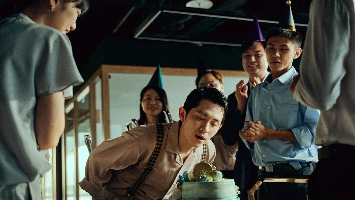 《都市懼集》曾博恩生日迎來恐怖驚喜。(圖/CATCHPLAY+提供)