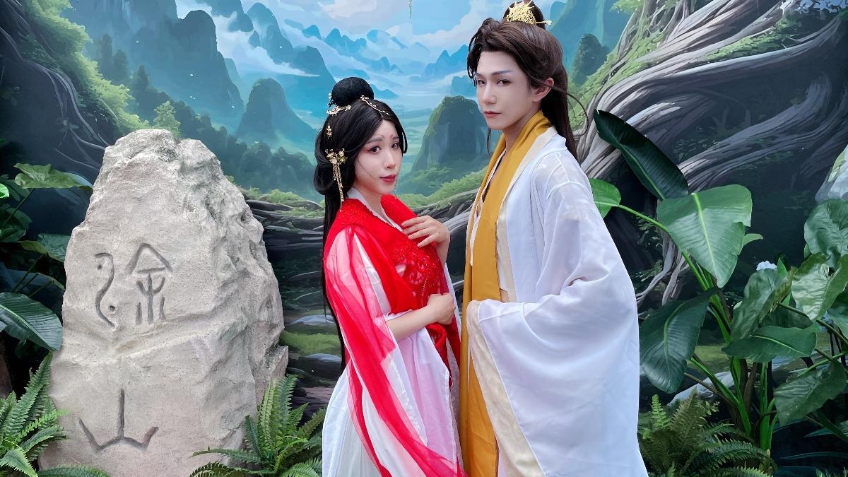《狐妖小紅娘月紅篇》快閃展引來Coser裝扮成男女主角。(圖/iQIYI國際站提供)