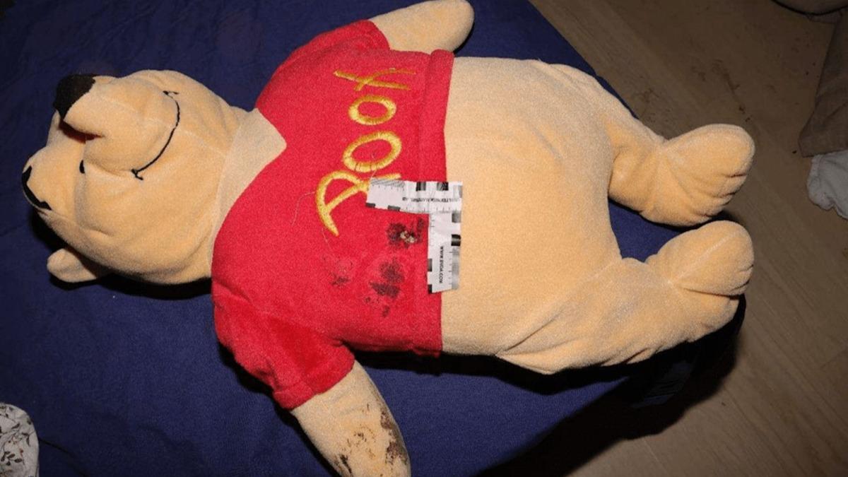 黑幫滅門式屠殺!小熊維尼為2歲女童擋子彈 「遺體照」曝光