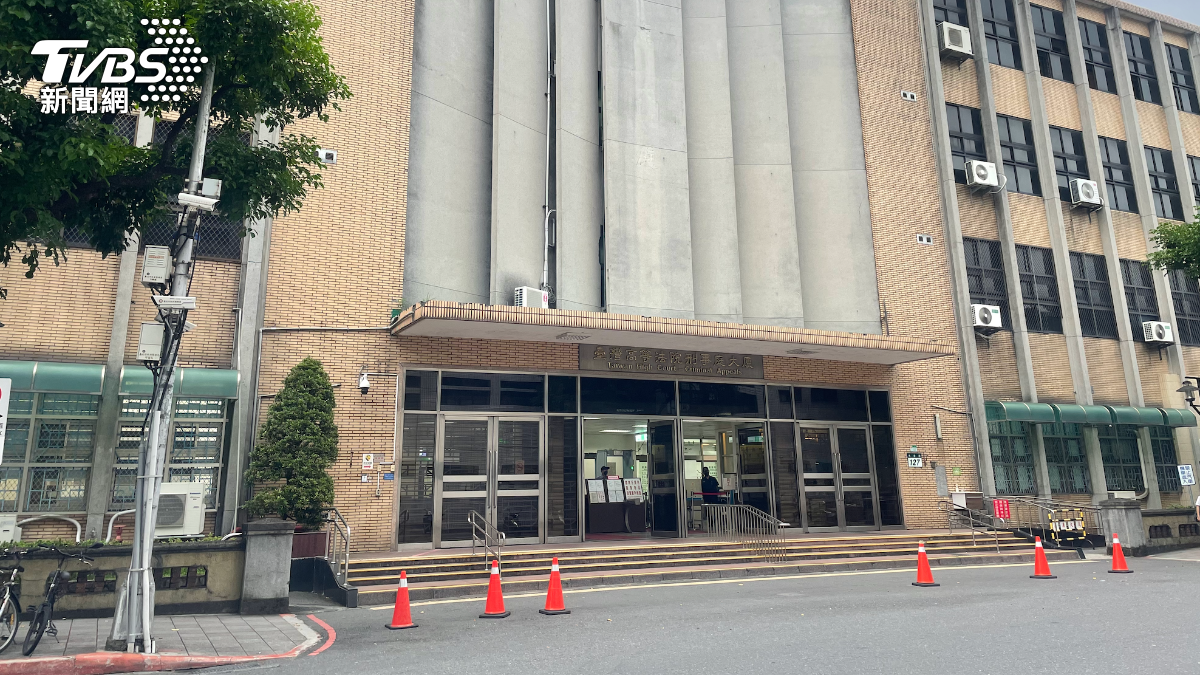 打蕭萬長夫人名號吸金逾37億 假會計師二審加重判14年2月