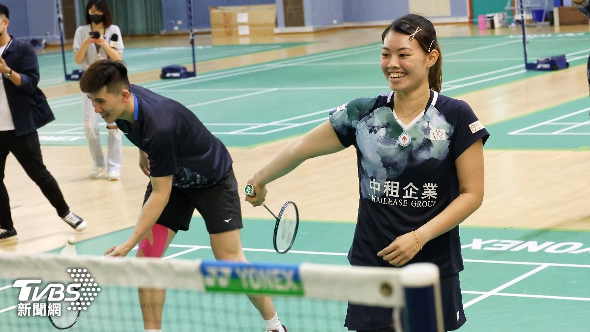 羽球混雙葉宏蔚、李佳馨,今天受訪表示雙方會透過吵架來磨合。(圖/葉志明攝)