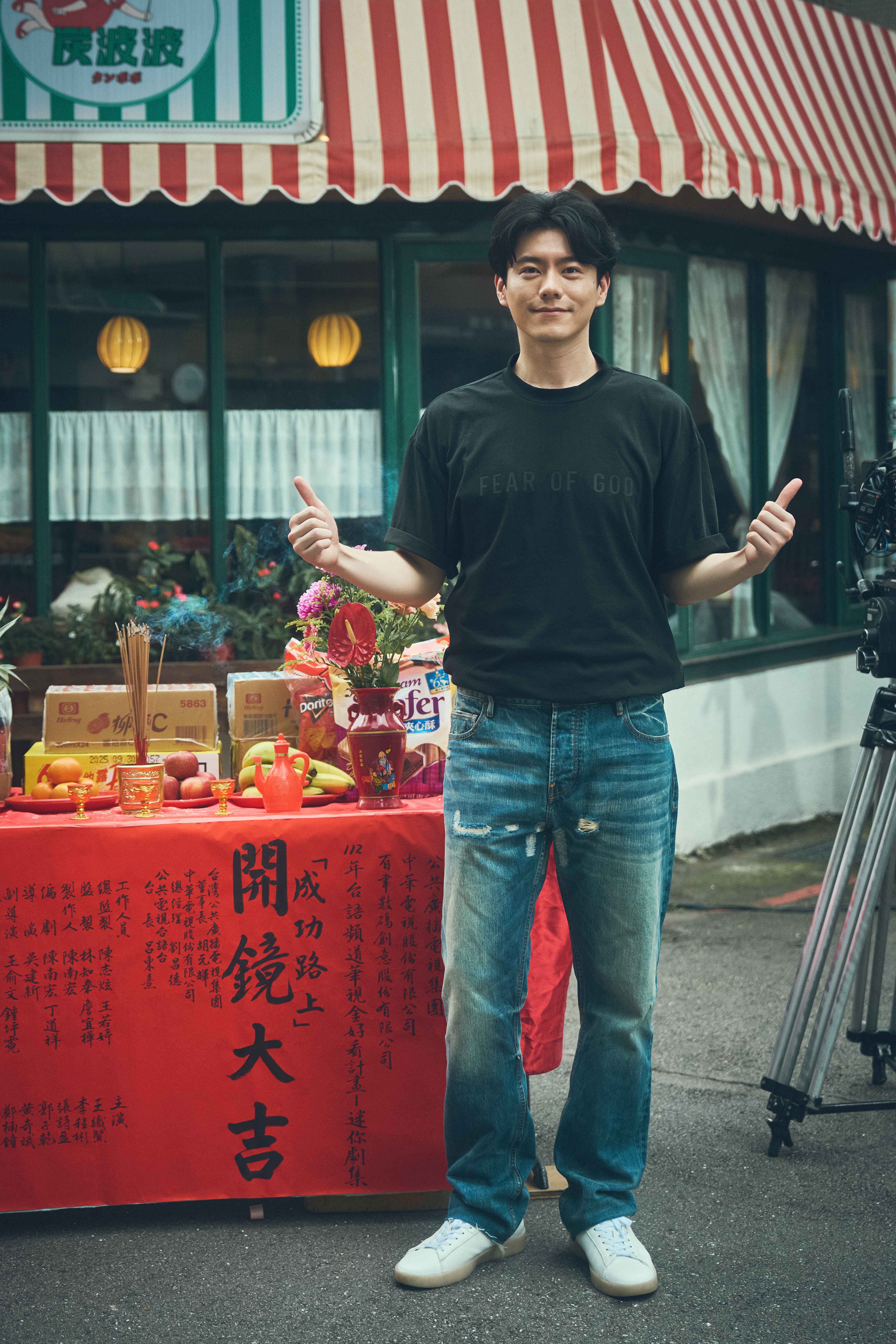 李程彬出席《成功路上》開鏡儀式。(圖/華視、公視台語台提供)