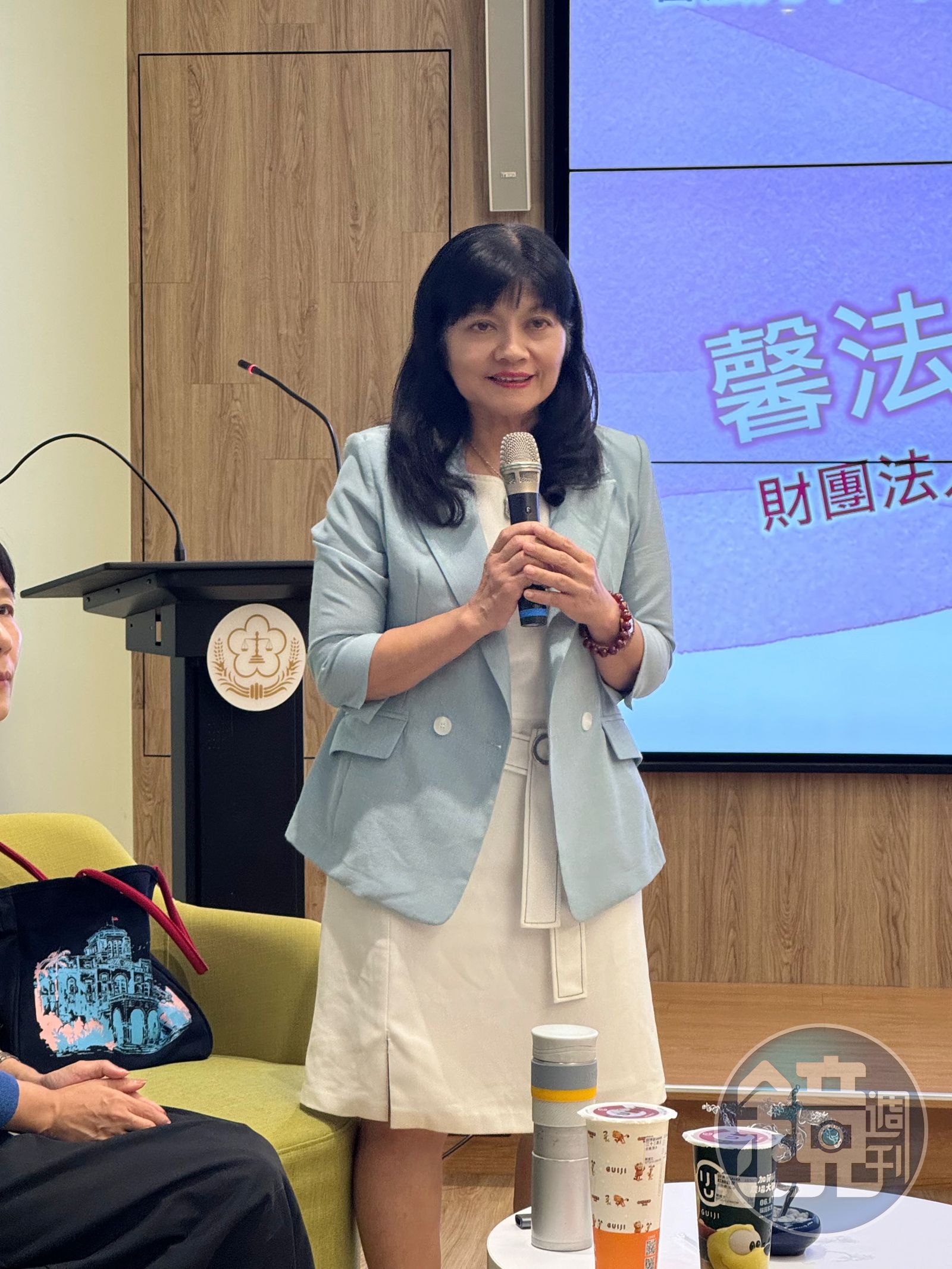 高檢署主任檢察官侯千姬今主持記者會。