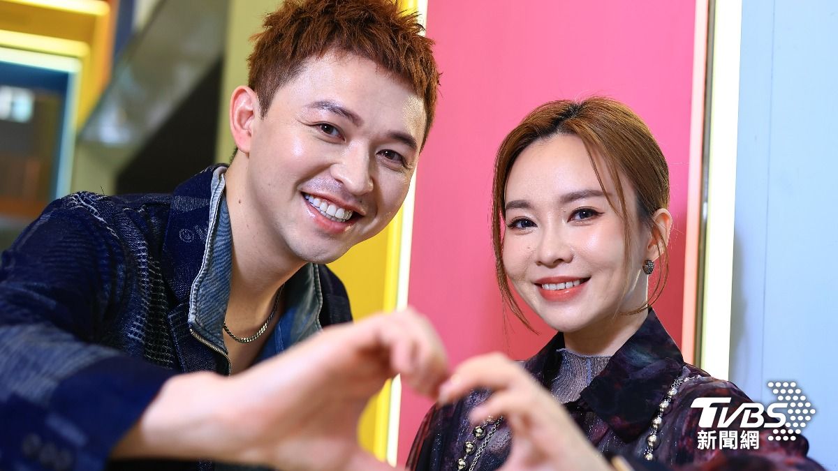 「森恬CP」李子森和杜忻恬接受《TVBS新聞網》專訪。(圖/黃城碩攝)