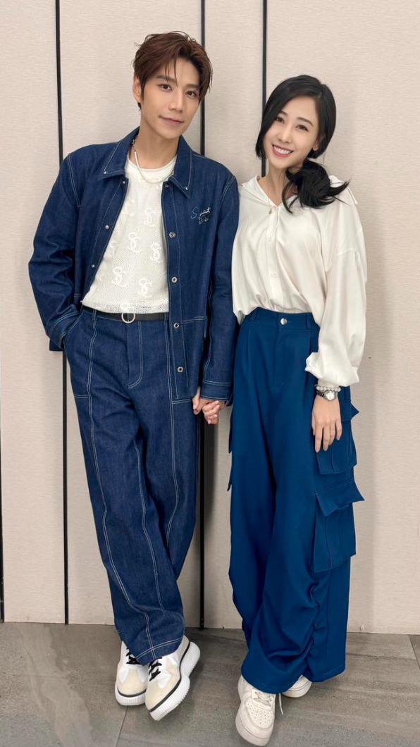 潘郁文和女友俊倩越愛越大方。(圖/翻攝自潘裕文臉書)