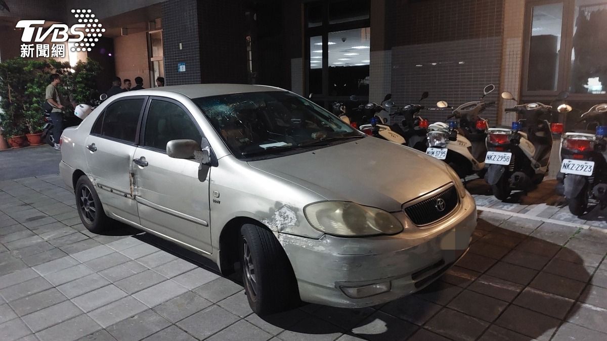 汐止通緝犯開車逃逸撞計程車 落網突「口吐白沫」送醫不治