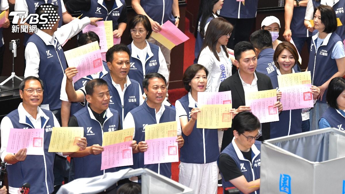 怕陳昭姿投錯票事件重演!國會改革覆議案表決 藍白委「全員亮票」