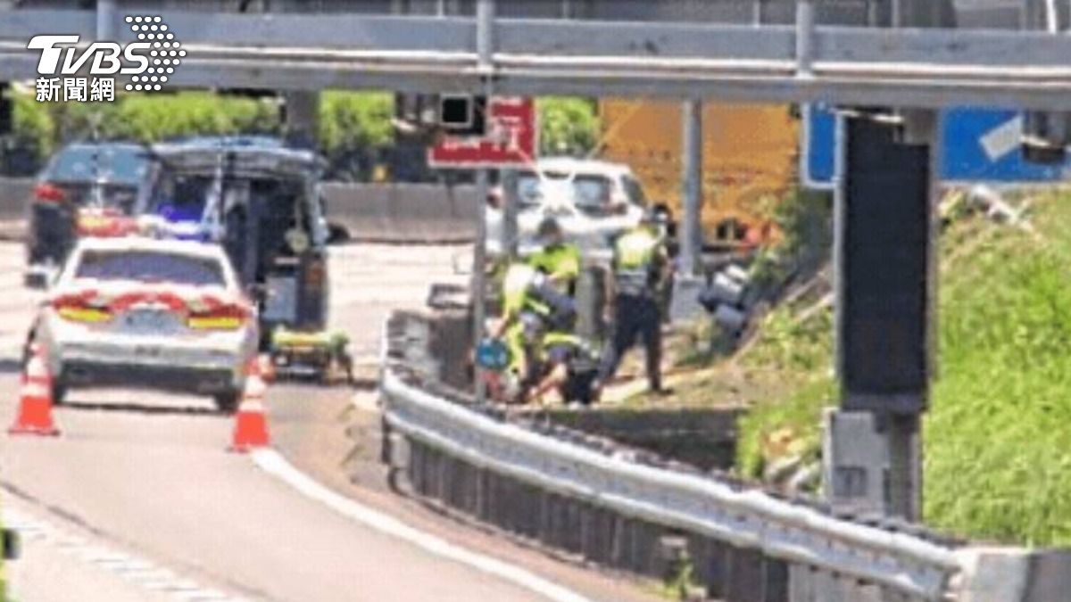 突墜10樓高陸橋!61歲男「重摔國3邊坡」 全身傷慘死