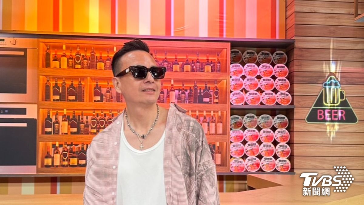獨/小鐘罕見動怒!見不慣為流量「走法律邊緣」 痛批:不要只會嘴人家