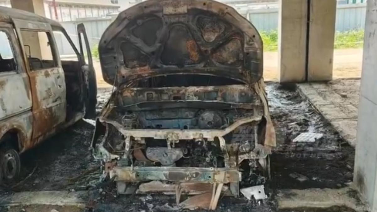 國二生亂砸車家長拒賠!陸車主氣炸報警 隔天「車被燒光」