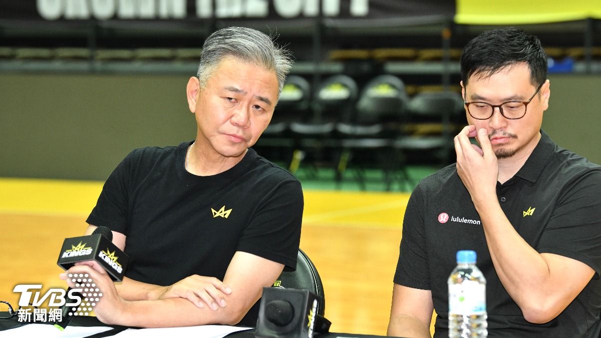 新北國王董事長王文祥、新北國王執行長陳信生。(圖/胡瑞麒攝)