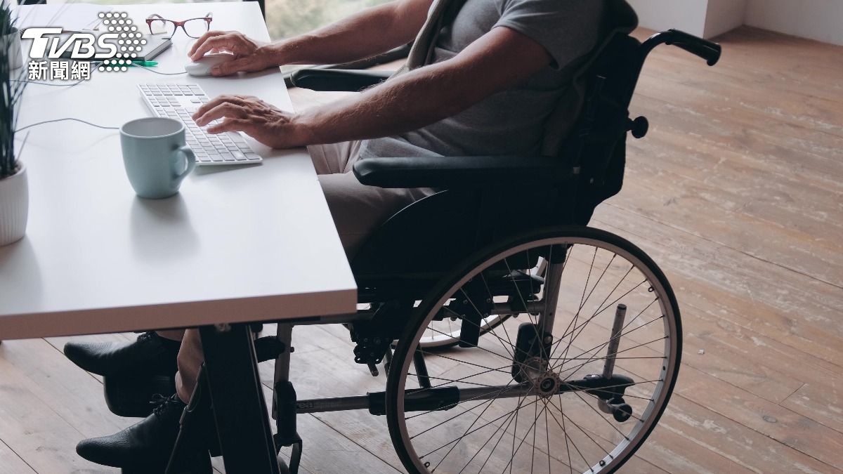瓦森霍夫認為公司因為她的健康狀況不給他工作是歧視。（示意圖／shutterstock 達志影像）