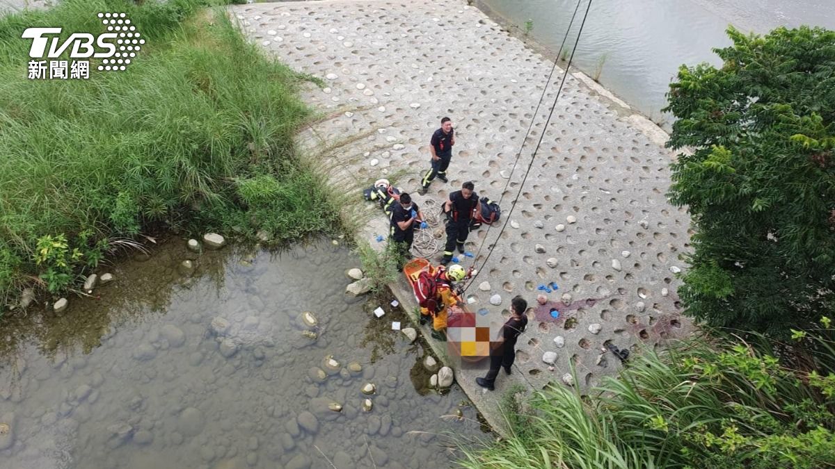 以為在看風景!台中7旬翁下秒「不見人影」 墜10米深河道亡