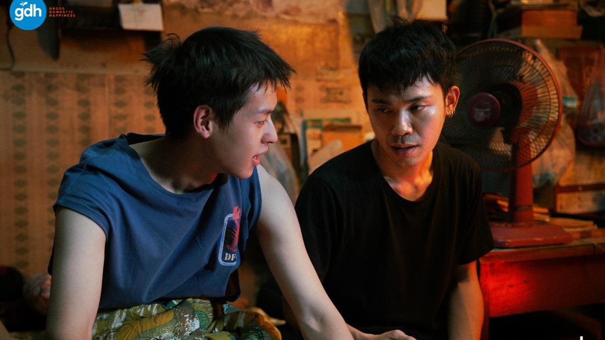 Billkin透露和自己阿嬤的互動就跟電影中一樣。（圖／CATCHPLAY提供）