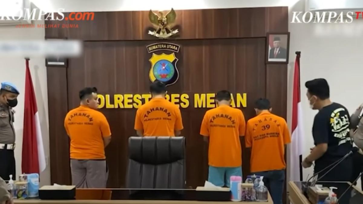 4名涉嫌竊取摩托車的棉蘭前警官被逮捕判刑。(圖/翻攝自KOMPAS新聞影片)