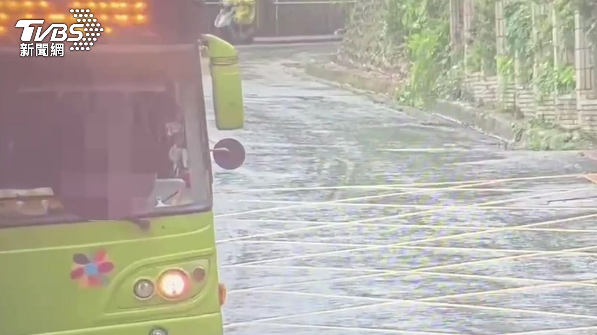 扯!北市首起公車竊案 司機下車尿尿「沒拔鑰匙」被開走