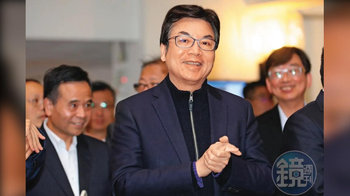 新北接班戰開打!侯友宜密組「總統級」社群團隊 他拚空戰突圍