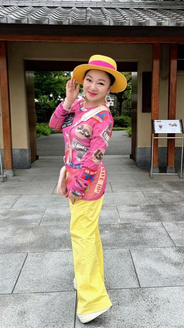 白冰冰對子弟兵很引以為傲。(圖/翻攝自白冰冰臉書)