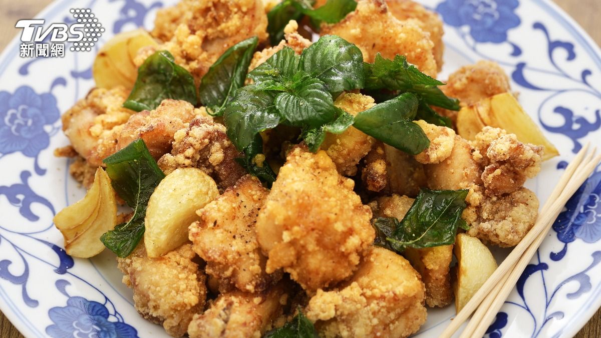 突然想吃炸物恐是微脫水! 醫曝「4嘴饞食物」看身體潛在危機