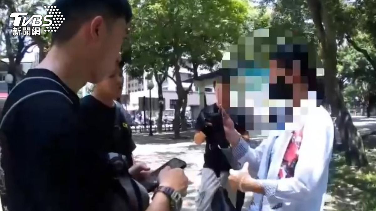 取款車手辯稱是劉德華公關公司派她來取款。(圖/TVBS)
