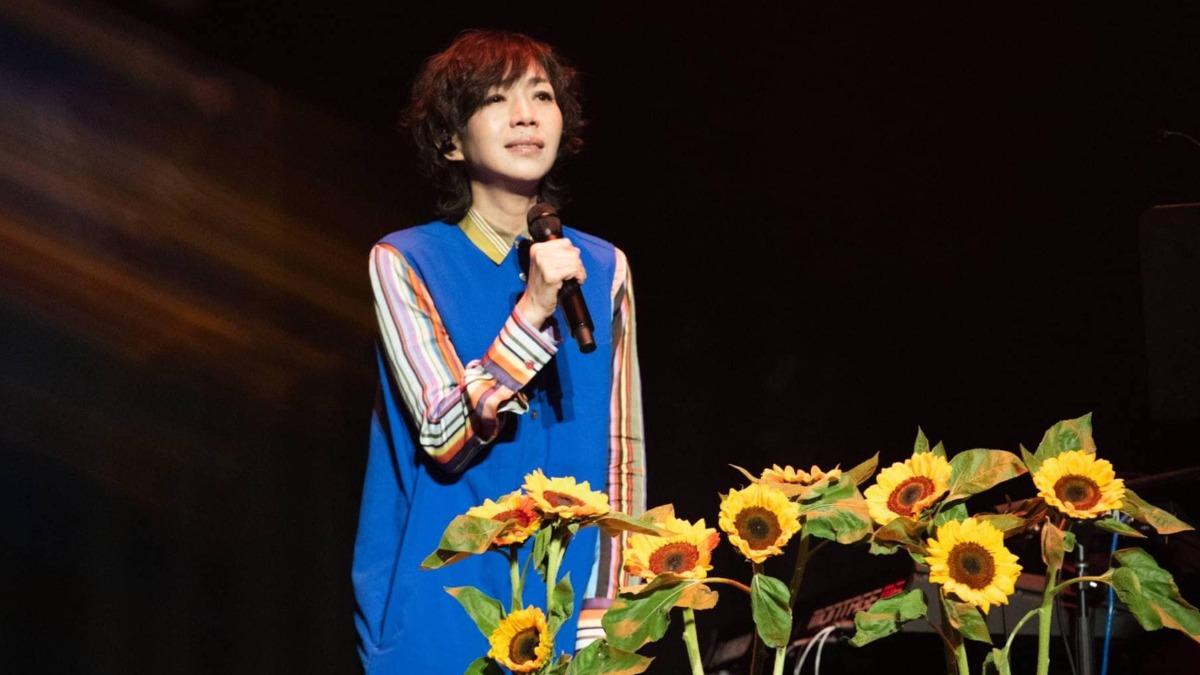 萬芳將為已逝摯友鄭華娟獻唱。(圖/翻攝自萬芳臉書)