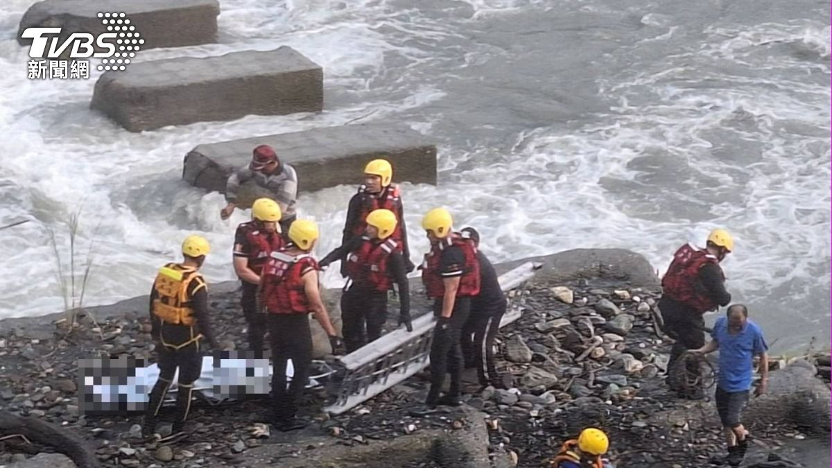嚇!濁水溪驚傳女浮屍「腫脹難認」 河水湍急勇消驚險打撈
