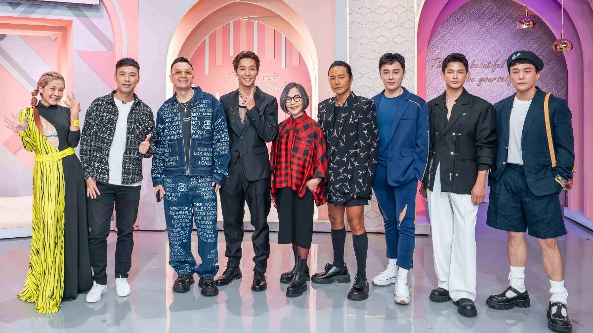 《女人我最大》直播點評「第35屆金曲獎頒獎典禮星光紅毯」。（圖／TVBS）