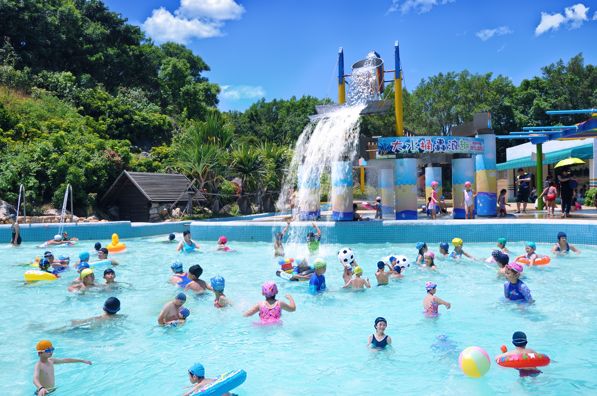 小叮噹水樂園-小叮噹主題樂園-小叮噹主題樂園水樂園-小叮噹玩水