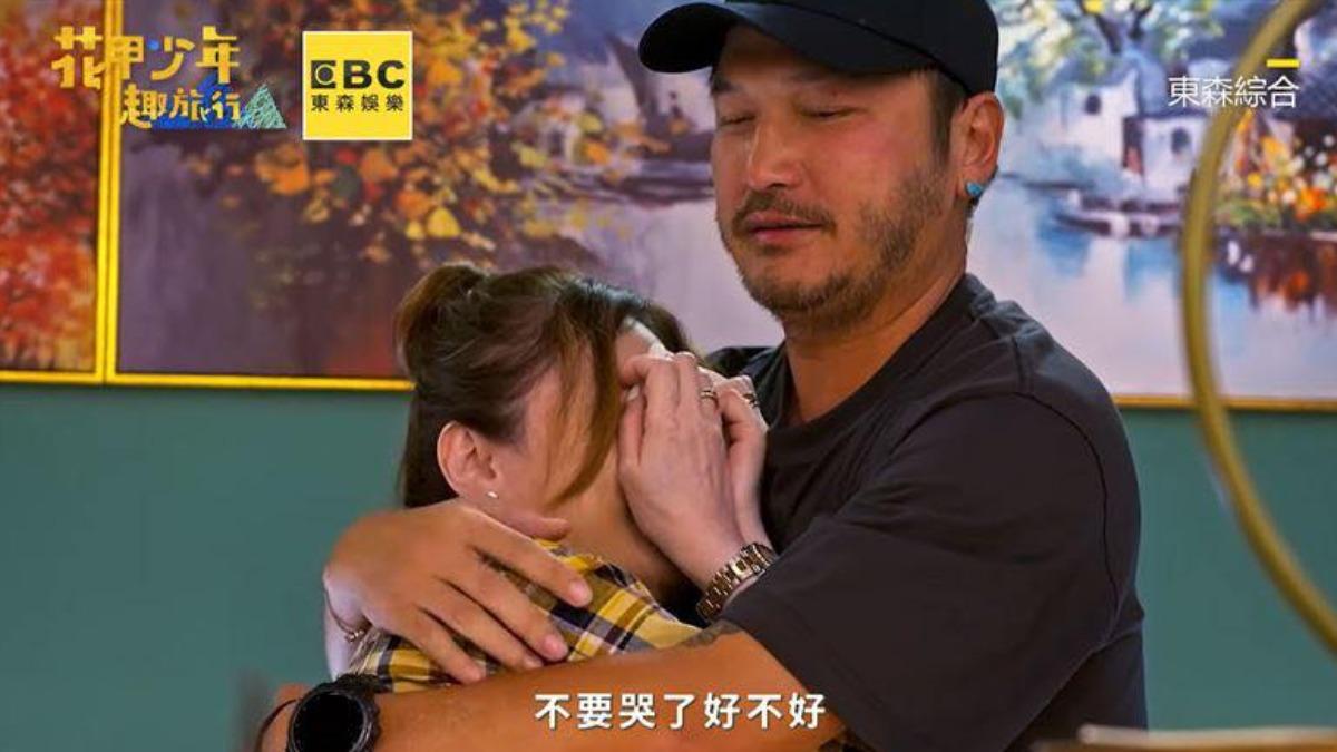 「本土劇女星」離婚富商拖3年 痛哭懺悔癌逝亡父:爸爸比我心痛
