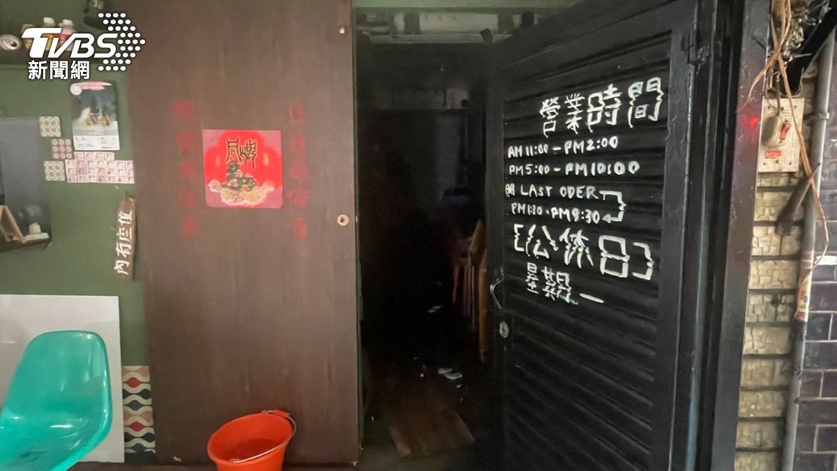 透天厝1樓為2名女子一起經營的小餐館。(圖/TVBS)