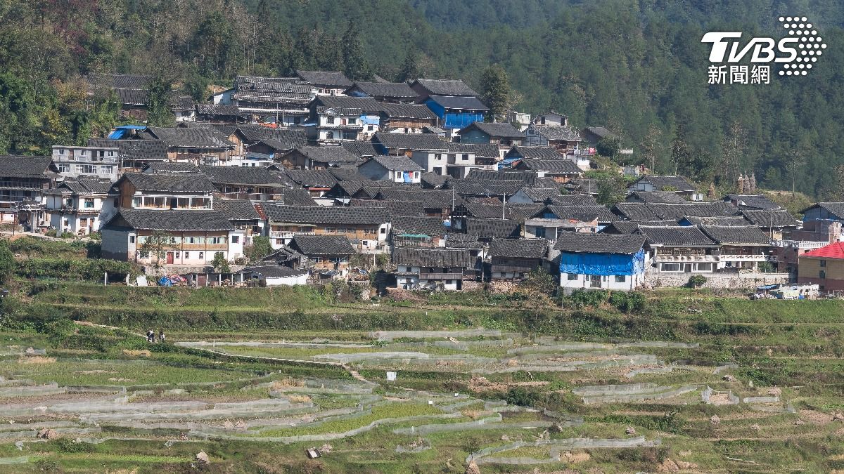 陸地方財政瀕臨崩潰?66縣挪用87億農村學生補助金還債