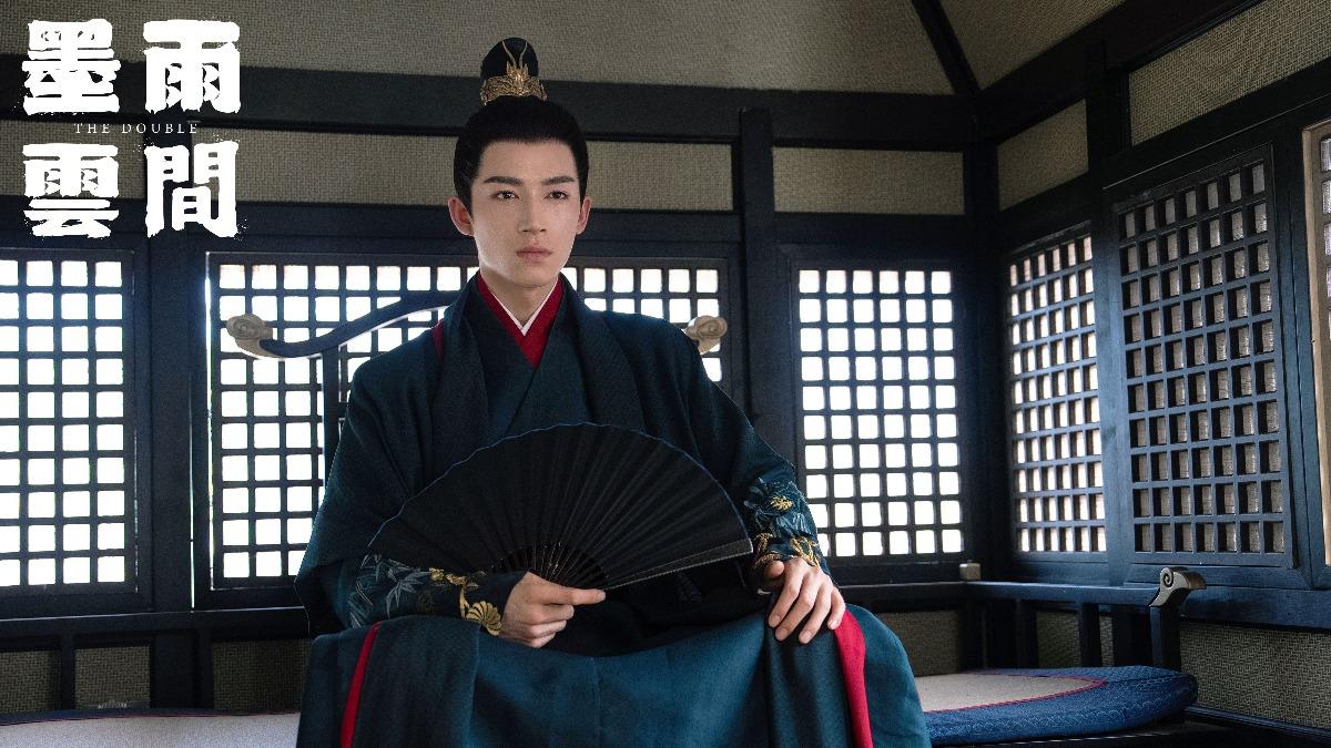 王星越在《墨雨雲間》中飾演肅國公「蕭蘅」。(圖/Disney+提供)