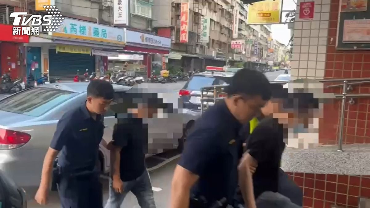 警方在案發後逮捕黃姓主嫌與林姓共犯，仍有1人在逃。（圖／TVBS）