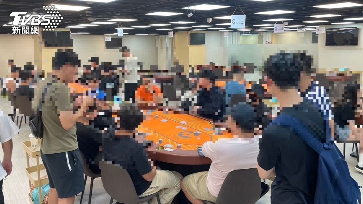 警攻破北市2大型賭場!德州撲克、百家樂藏民宅 查獲賭資近3000萬