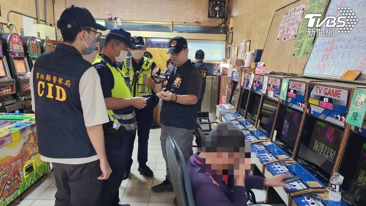 雲林警方暑假執行青春專案。（圖／TVBS）