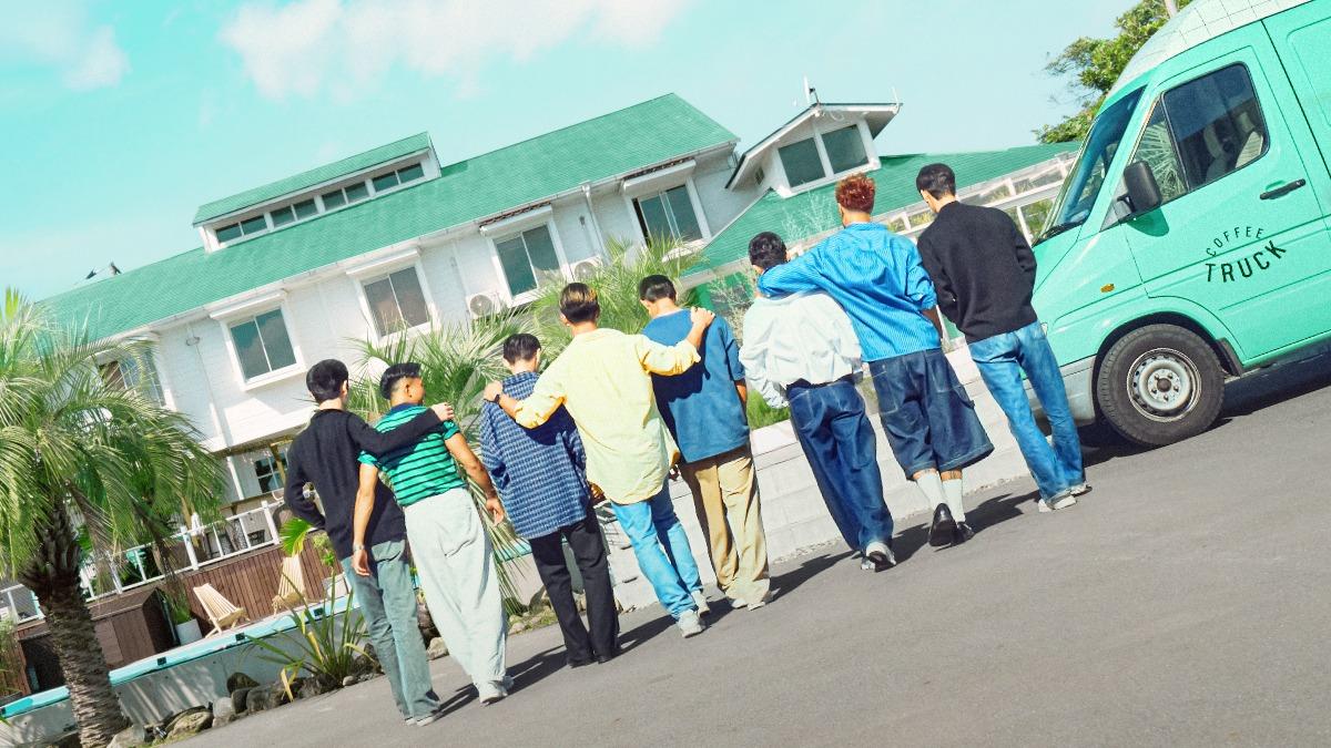 《夏日咖啡男友》為日本首檔同志戀愛實境節目。（圖／Netflix提供）