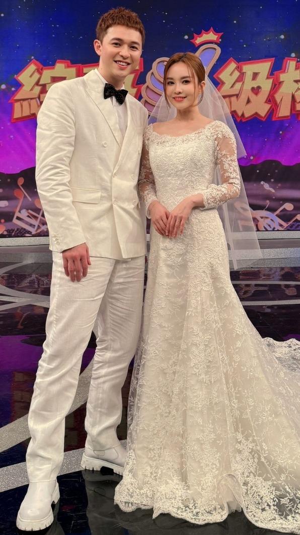李子森和杜忻恬被拱原地結婚。(圖/中視提供)