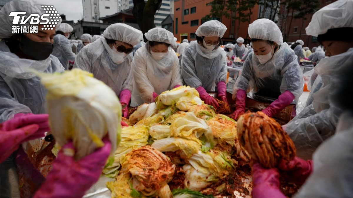 做為韓國傳統食物之一,首爾強行要求漢字圈的我們,改稱泡菜為「辛奇」。(圖/達志影像美聯社)