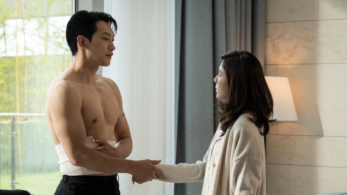 Rain「猛男身材」讓人凍未條 火辣熟女暈船約炮:要不要睡