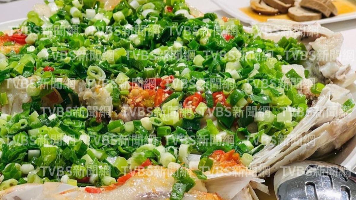 喜相逢私廚菜色:剁椒魚頭。(圖/讀者提供)