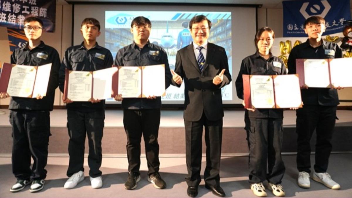 企業搶著要!虎科大「這1班畢業生」狂收錄取信 入職起薪上看60K