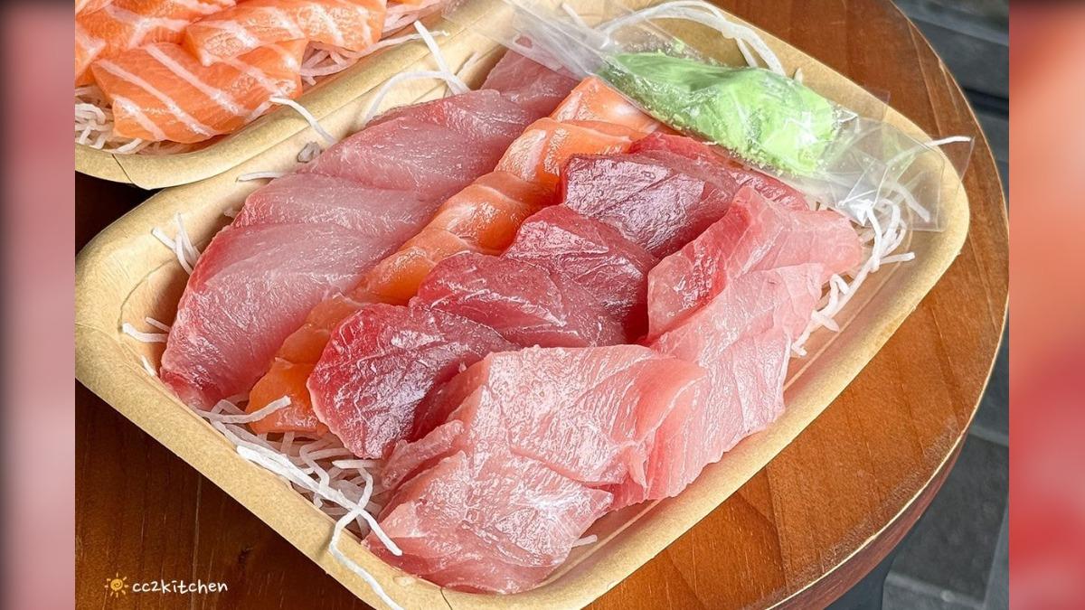 「旗魚＋鮭魚＋鮪魚」Mix版的（以量計價），口感不單一，每一種都吃得到！（圖／晴晴的美食地圖提供） 