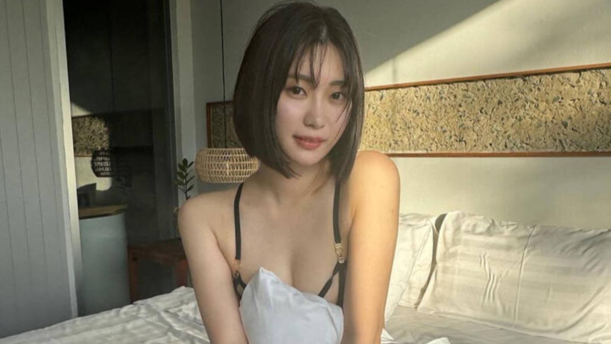 美谷朱音才剛換經紀公司、改藝名，突然喊退休令不少老司機心碎。（圖／翻攝自IG）