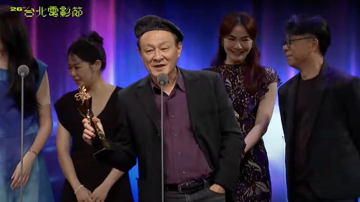 北影26／《老狐狸》奪最佳劇情片！　陳慕義不滿開砲：演員沒得半個獎