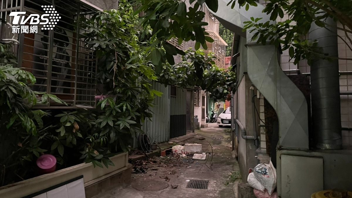 入監前心情差!新北男跨坐女兒牆 下秒墜樓「頭部重創昏迷」