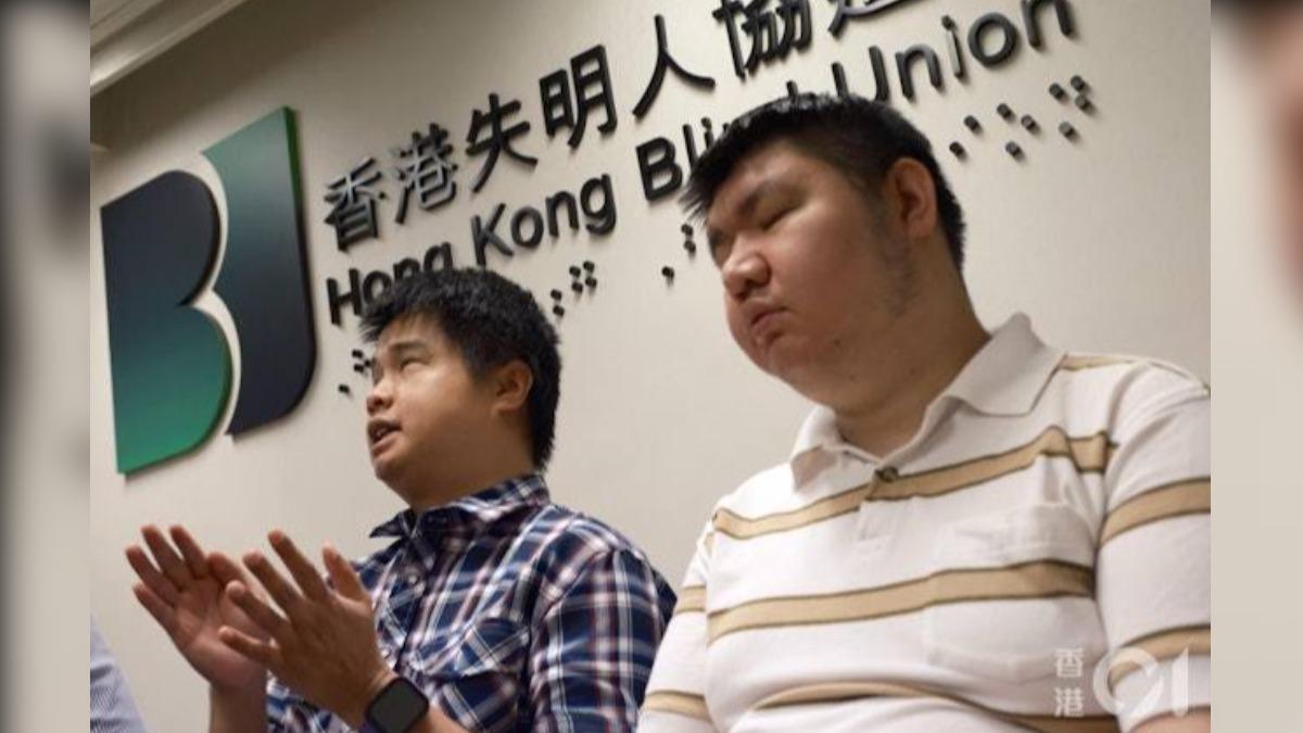 被拒載的李俊彥(左)表示,經過事件後對香港快運失去信心,未必會再乘搭香港快運航空。(圖/香港01提供)
